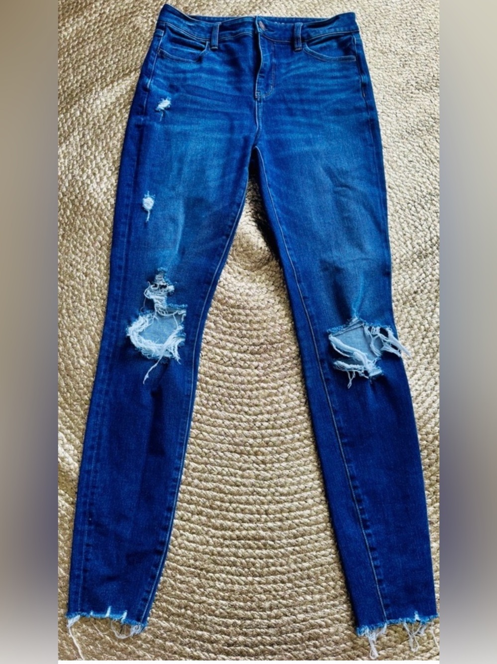 American Eagle Outfitters Light Blue Skinny Jeans with Distressing